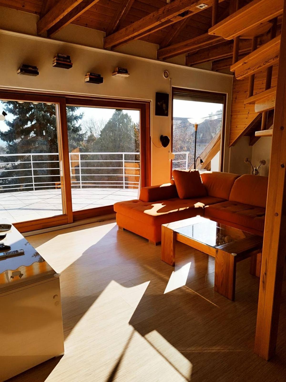 Apartman Vitorlas Vendeghaz บาลาตอนฟือเรด ภายนอก รูปภาพ