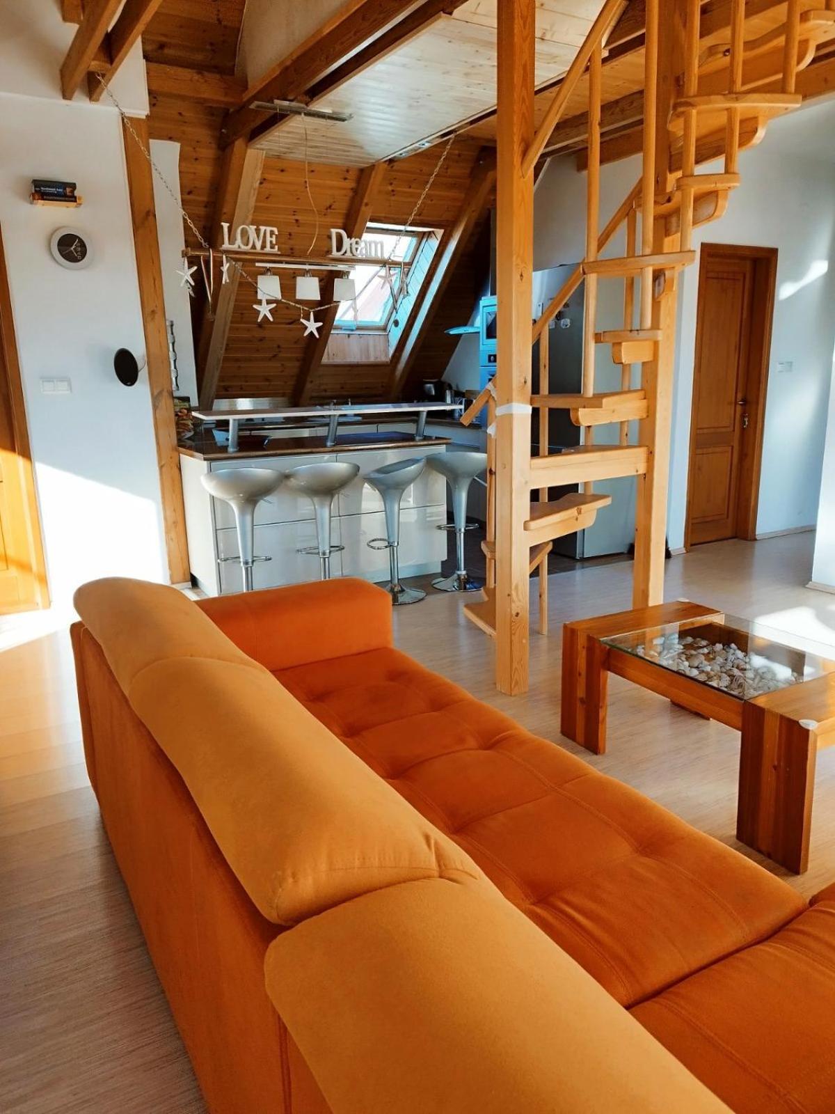 Apartman Vitorlas Vendeghaz บาลาตอนฟือเรด ภายนอก รูปภาพ